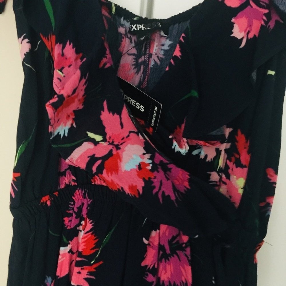 NEW Floral Ruffle Cold Shoulder Maxi Dress XS - Picture 6 of 8